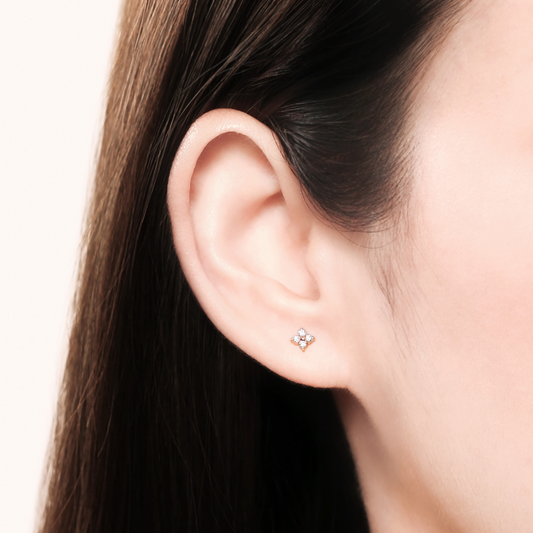 PRIMA Hoa tai Vàng 9K kết hợp Kim Cương kiểu dáng hoa 4 cánh - BST Stud Earrings ( 1 chiếc)